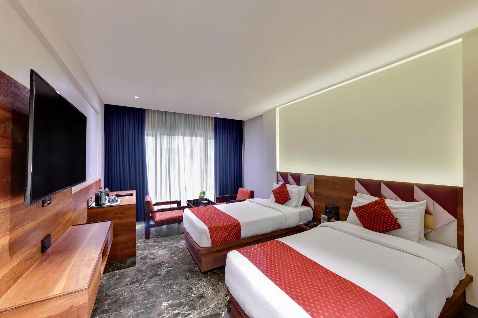 Quality Inn Regency, Nashik Exterior foto